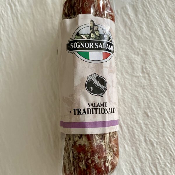 Traditionelle Italienische Salami – naturbelassen